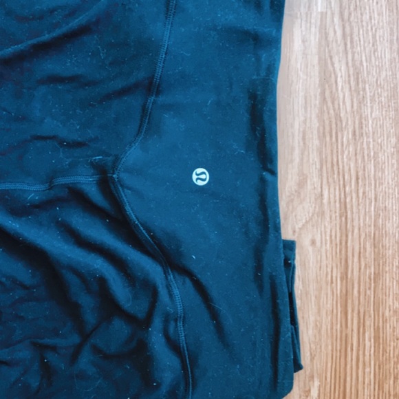 Lululemon joggers - Picture 2 of 3